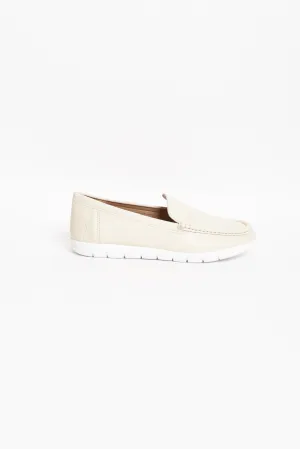 Ajay Cream Loafer