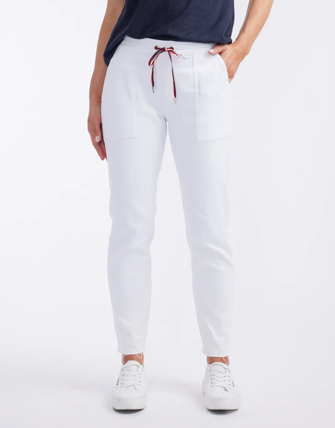 Cara Raw Hem Denim Jogger - White