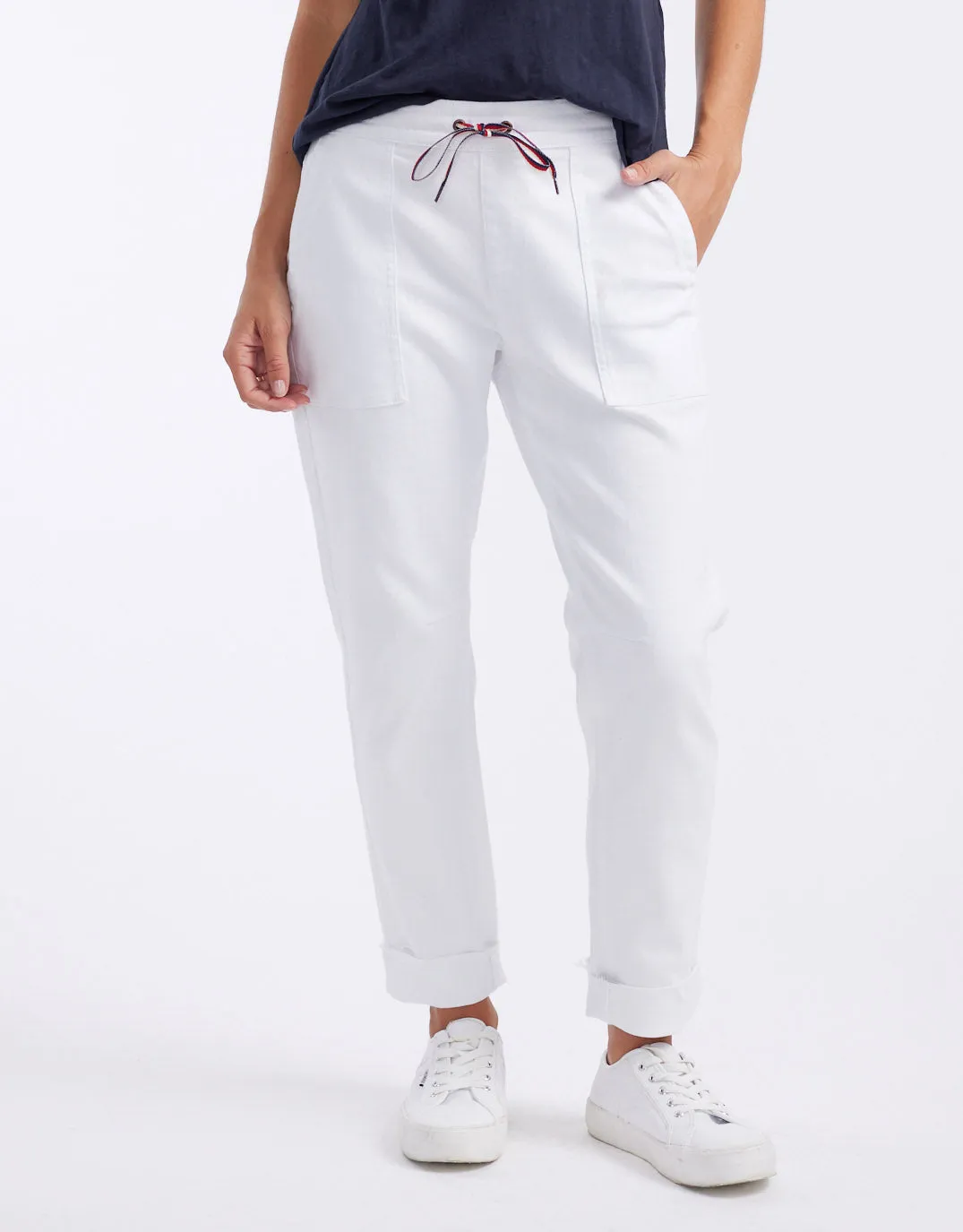 Cara Raw Hem Denim Jogger - White