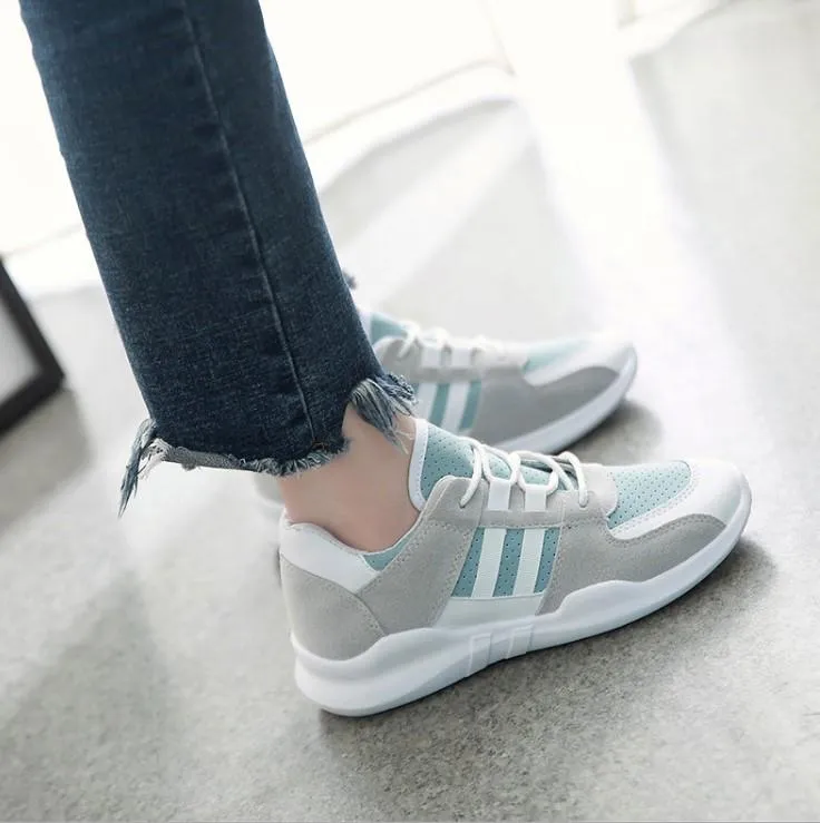 Casual Breathable Flat Round Toe Sport Sneakers