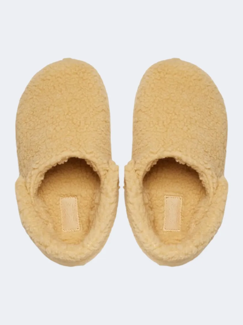 Crocs Classic Cozzzy Kids Lifestyle Slippers Wheat