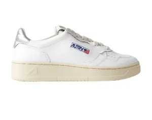 Medalist Low Leather Suede Sneakers