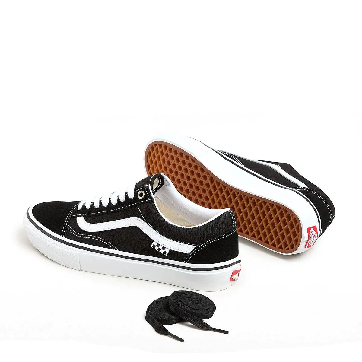 MN SKATE OLD SKOOL BLACK / WHITE