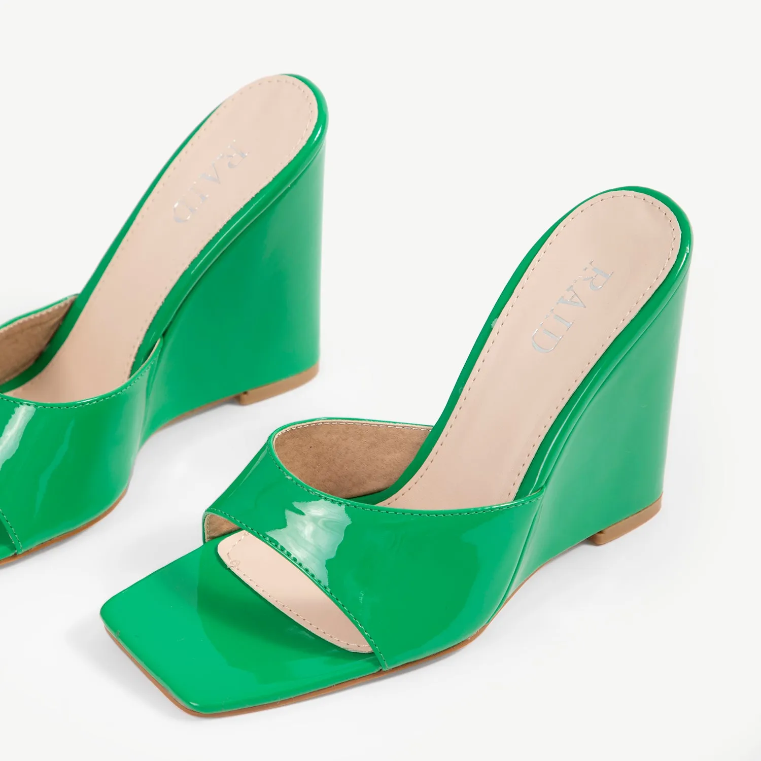 RAID Treat Block Heeled Mule in Green