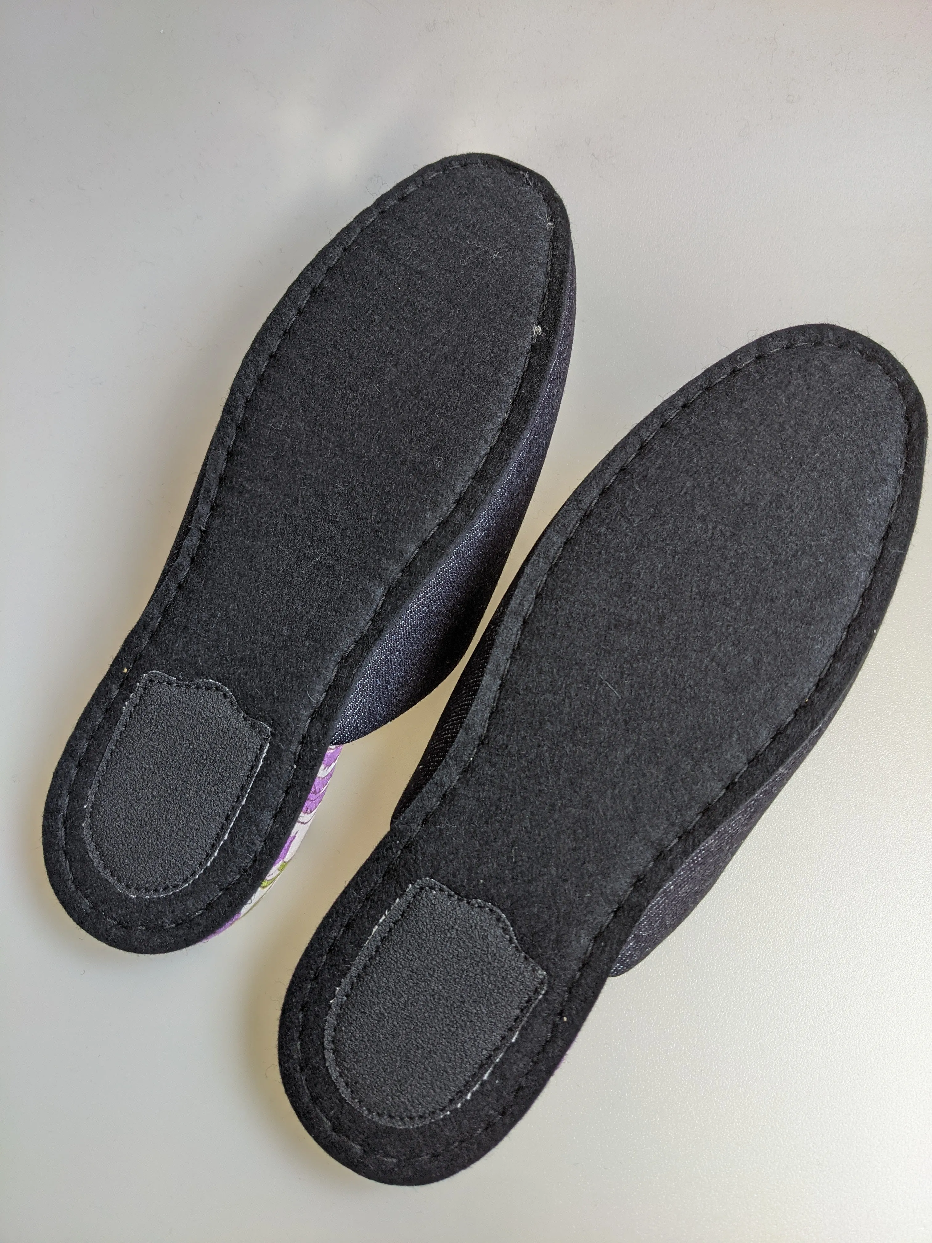 [SALE] Large | Denim and Flowers Mix Slippers #055  [Black wool felt sole]