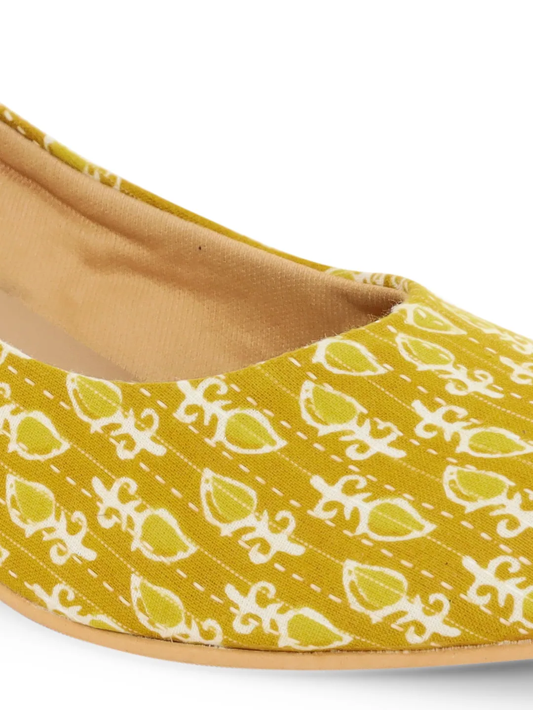 Subtle Yellow Block Print Kiiten Heels