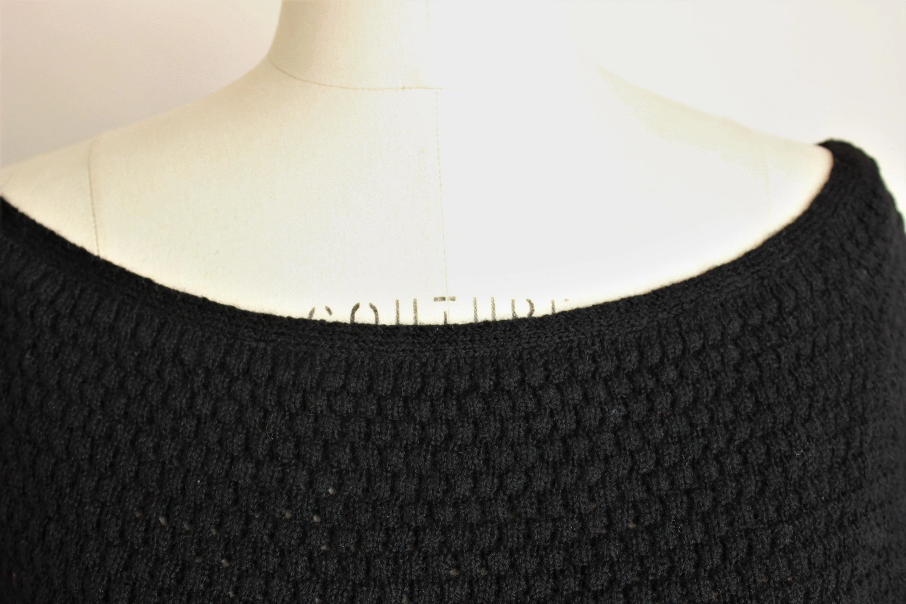 Vintage 1950s Black Wool Fitted Sweater, by Goldworm