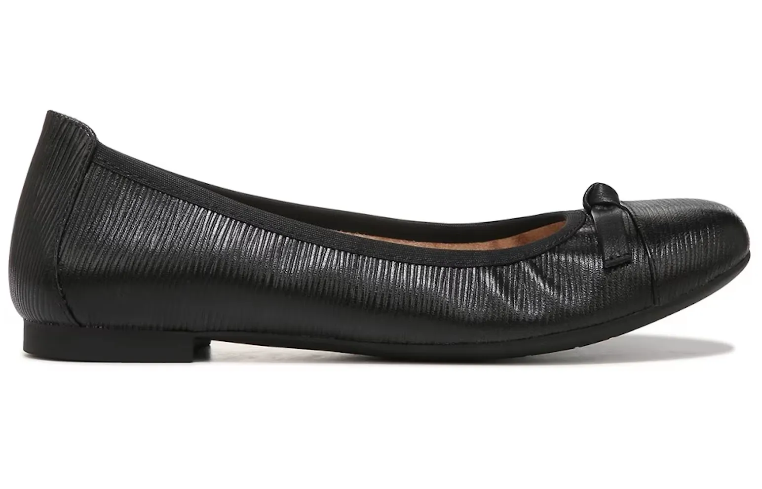 WOMEN'S VIONIC AMORIE FLAT | BLACK WAVY